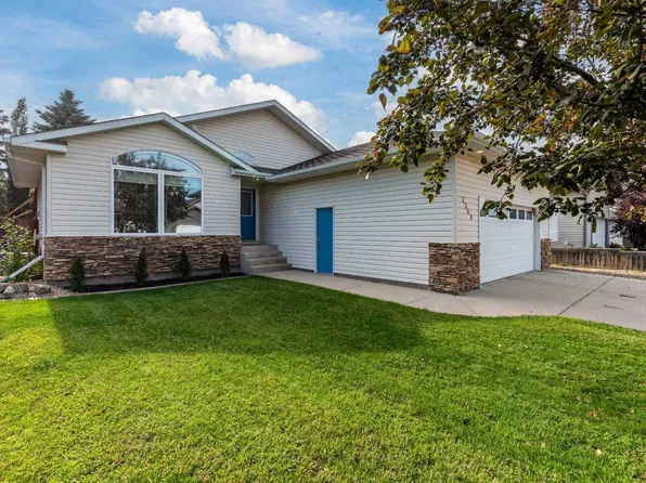 2308 52nd Ave, Lloydminster, AB T9V 2Z8