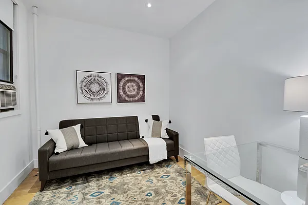 Sold by Corcoran | media 6