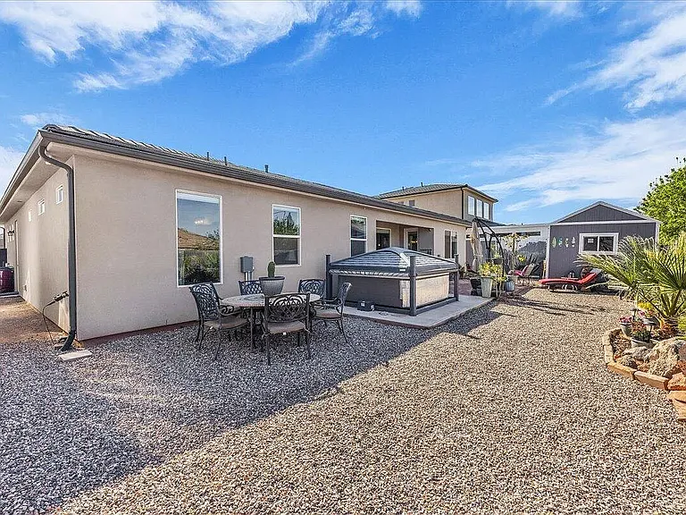 379 N 3200 W — Photo 22