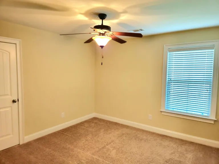 653 Deer Run Rd — Photo 17