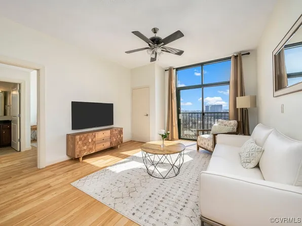 1101 Haxall Poin Unit 504, Richmond, VA 23219