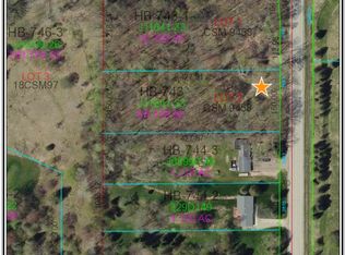 3833 Hillcrest Dr, Green Bay, WI 54313