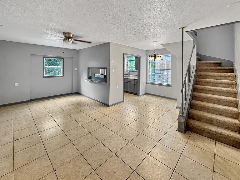 7851 Sail St — Photo 2