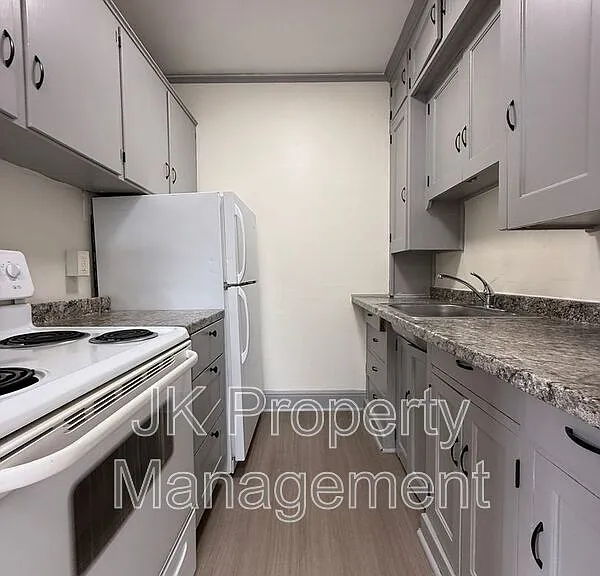 310 5th St N #34 — Photo 12