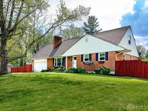 5217 Westgate Dr, Oxford, OH 45056