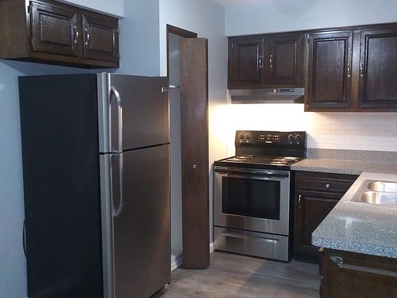 4th image of 1505 Oakshade St APT 59