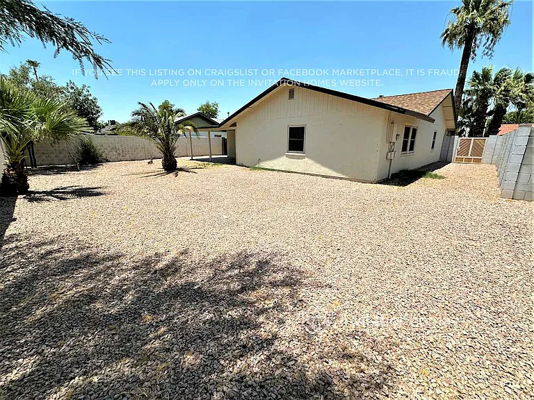 617 E Carmen St — Photo 7