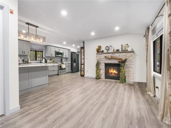 228 Maxatawny Drive, Other, NY 18347