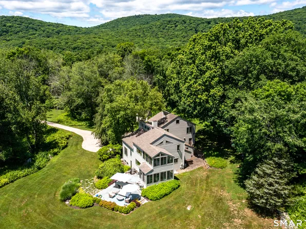 14 Flanders Lane, Kent, CT 06757