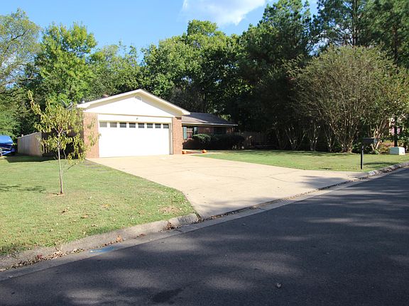 2nd image of 1305 S Muskogee Ave