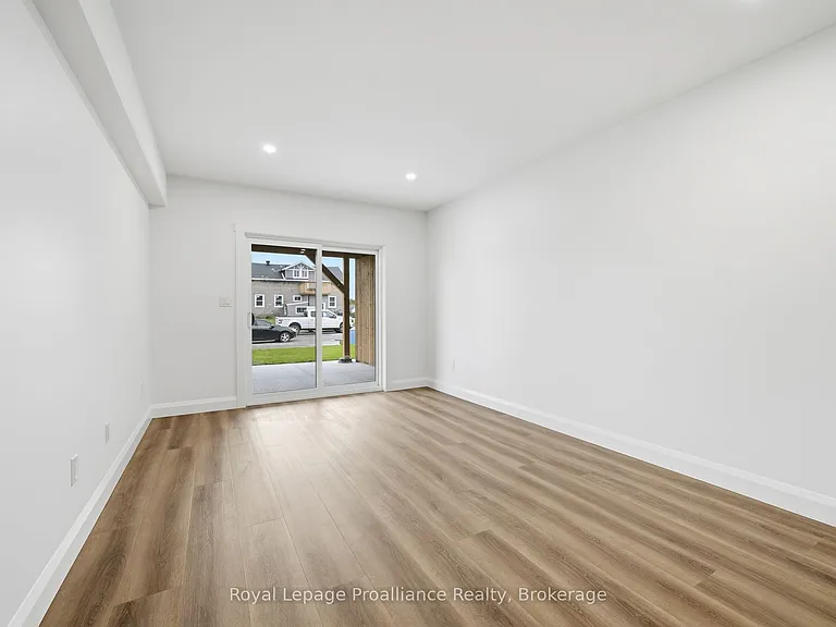 90B Lywood St #LOWER — Photo 17
