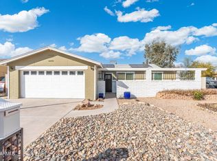 790 N Meadows Dr, Chandler, AZ 85224