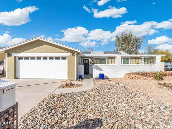 790 N MEADOWS Drive, Chandler, AZ 85224