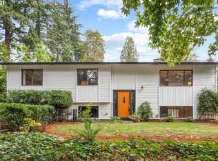 5441 SW Hamilton St, Portland, OR 97221