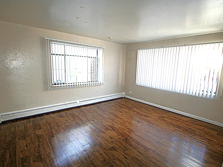 Mason Apts — Photo 10