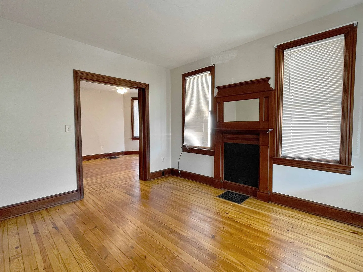 418-420 Market Street — Photo 3