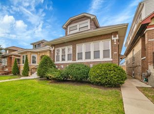 5135 W George St, Chicago, IL 60641