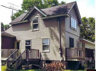 417 2nd Ave SE, Waseca, MN 56093