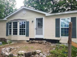 4114 N Schneider Rd NW, Rapid City, MI 49676