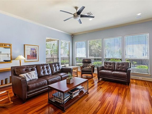 3rd image of 3066 Hill Ct
