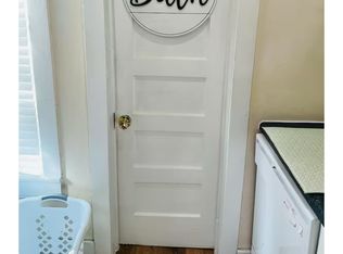 611 S 2nd St, Montrose, CO 81401