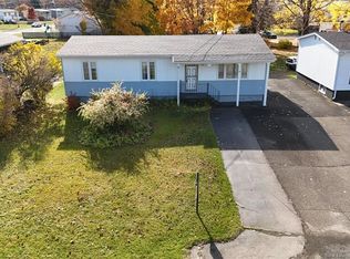 14 Kennedy Dr, Charlo, NB E8E 2M2