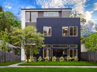 504 31st Ave E, Seattle, WA 98112