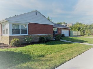 3505 W North Shore Ave, Lincolnwood, IL 60712