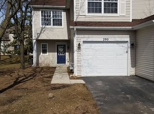 290 Meribel Ct, Schaumburg, IL 60194