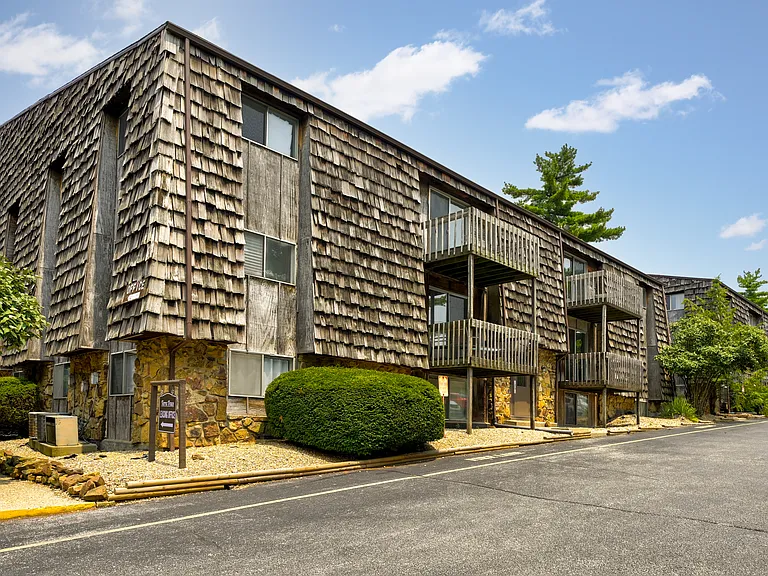 Terra Trace Apartments — Photo 38