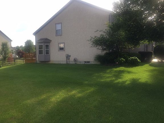 2nd image of 1731 Harrison Pond Dr