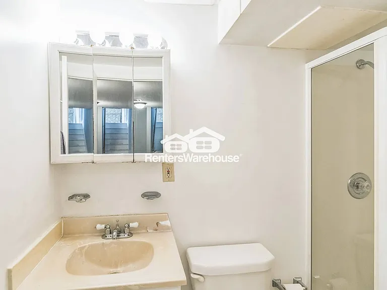 2702 Muskogee St — Photo 16