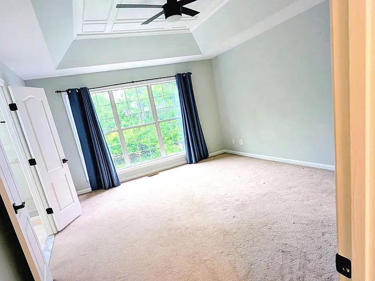 20867 Trinity Sq — Photo 14