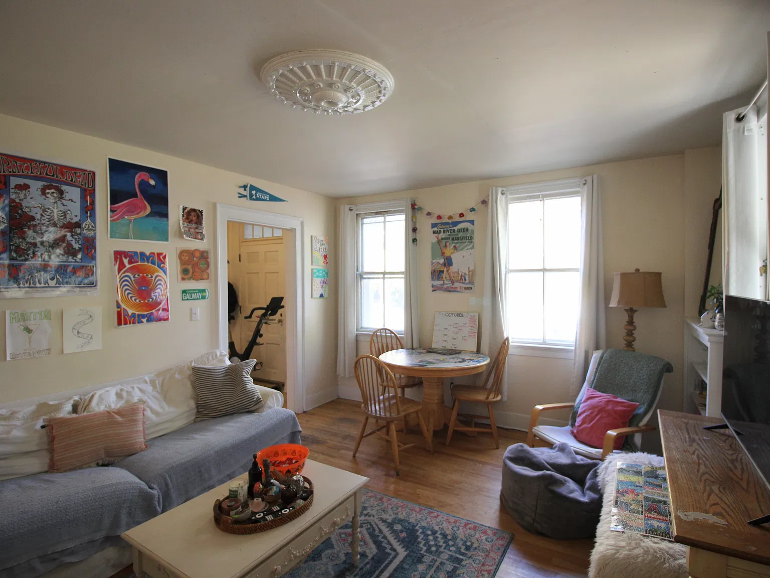 3 bed, $3,600 — Photo 2