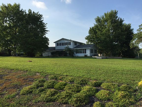 View of front lawn