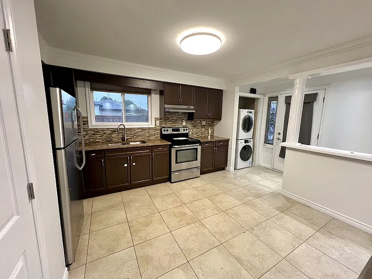 790 Stone Church Rd E #1 — Photo 10
