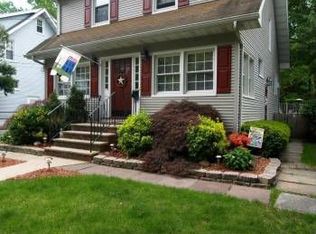 376 Durie Ave, Closter, NJ 07624