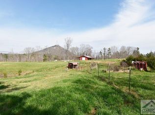 102 W Leatherwood Rd, Toccoa, GA 30577