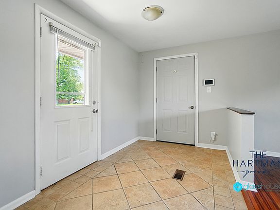 5th image of 1149 Saratoga Dr
