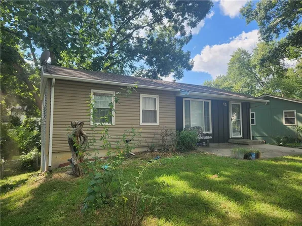 632 N 83rd Ter, Kansas City, KS 66112