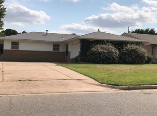 709 W Oxford Ave, Enid, OK 73701