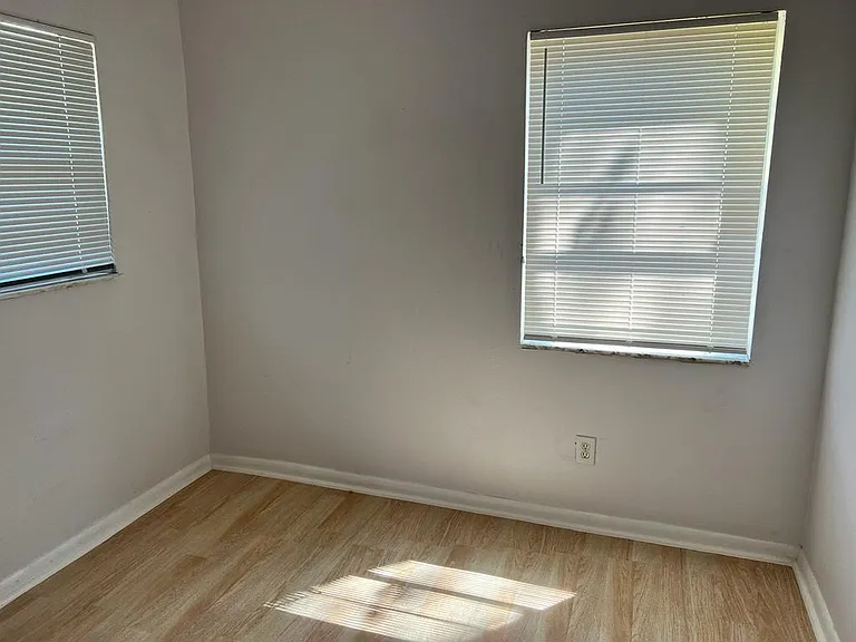 1445 13th St S #2 — Photo 7