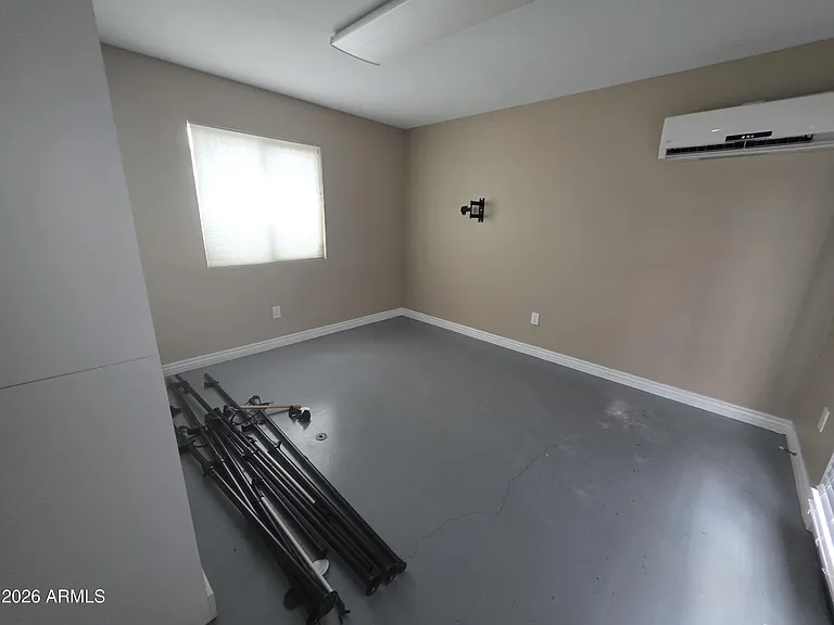 1812 E Whitton Ave — Photo 30