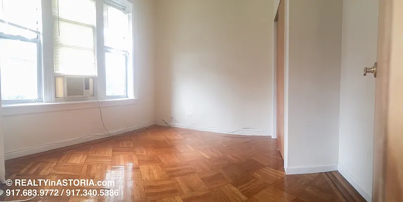 Rented by Alexiou Realty | media 6