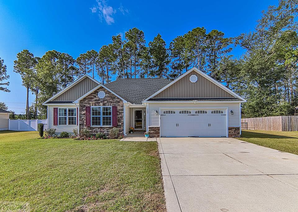 1st image of 108 Quail Hollow Dr