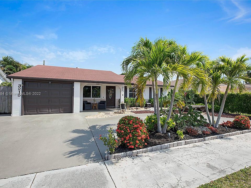 1st image of 3215 SW 2nd Ct