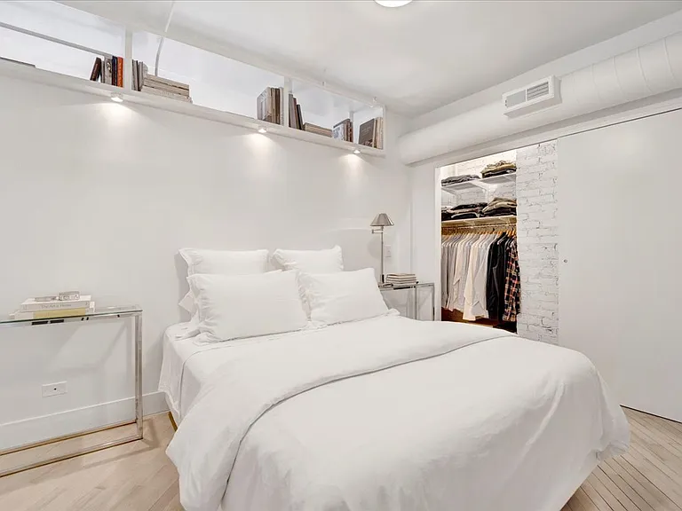1323 S Wabash Ave #201 — Photo 15