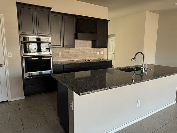 4th image of 1909 Rattler Ln