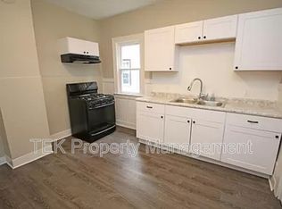 128 Roslyn St, Rochester, NY 14619