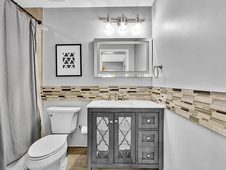 5365 N Andrews Ave — Photo 22